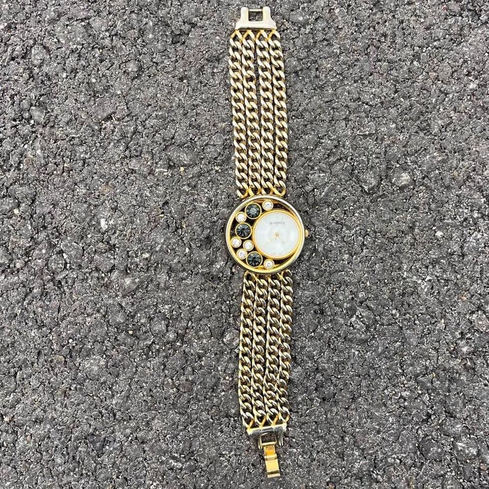 Quartex gold tone watch with gray & white rhinestones - Picture 4 of 6
